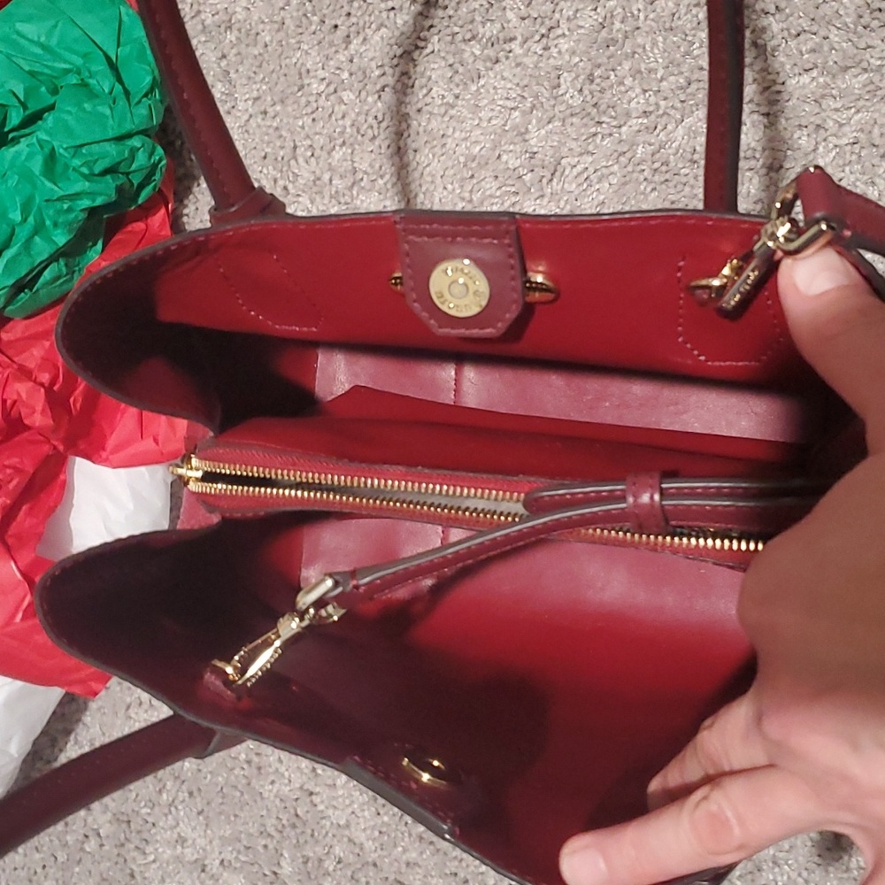 ❤Michael Kors bundle❤ - Picture 4 of 5